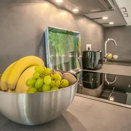 Baltic Village-damp * Damp